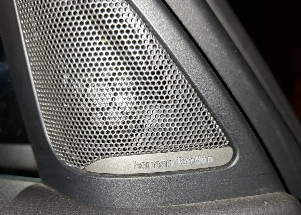 bmw 330 (12)